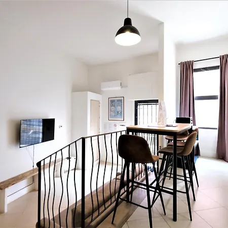 Apartment Wine Amarone *